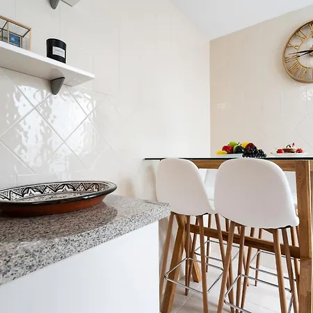 In Elviria With Terrace, Marbella